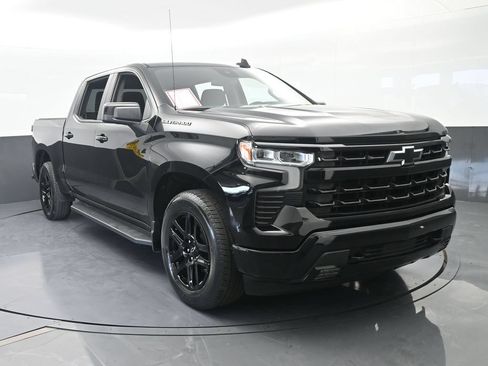 Used 2023 Chevrolet Silverado 1500 RST RWD image 9