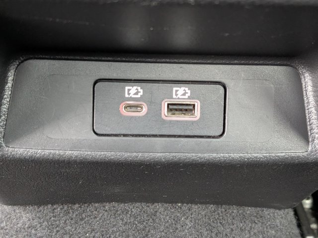 Used 2024 Nissan Altima 2.5 SV FWD image 18