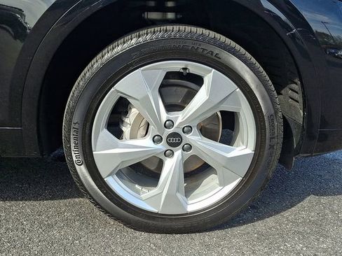 Used 2023 Audi Q5 2.0T Premium Plus AWD/4WD image 8
