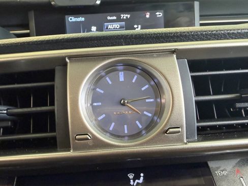 Used 2016 Lexus IS 200t image 22