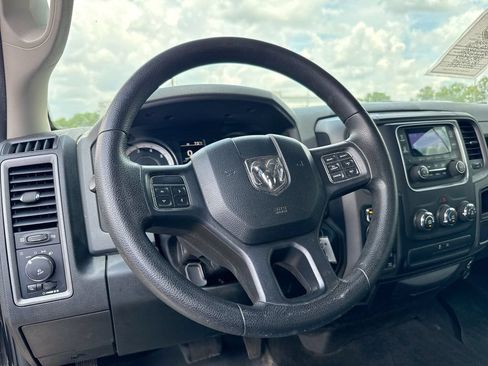 Used 2016 RAM 1500 Express w/ Popular Equipment Group AWD/4WD image 11