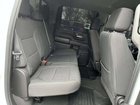 Used 2022 Chevrolet Silverado 2500 Custom w/ Custom Value Package image 28