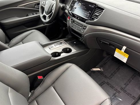 New 2026 Honda Ridgeline RTL image 17