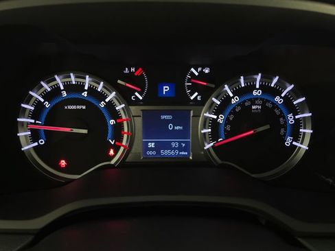 Used 2019 Toyota 4Runner SR5 Premium AWD/4WD image 21