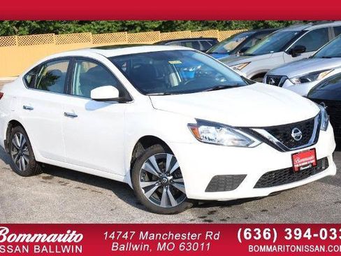 Used 2019 Nissan Sentra SV w/ Special Edition Package FWD image 1