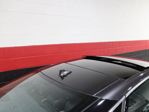 Used 2014 Jaguar XJ L Portfolio image 10