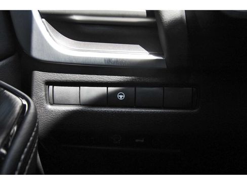 Used 2026 Nissan Rogue SV FWD image 19