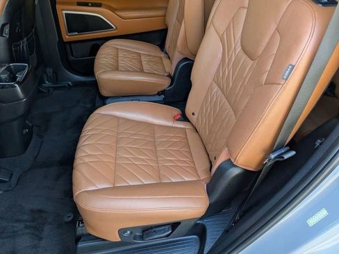 Used 2024 Kia Telluride EX X-Line AWD/4WD image 27