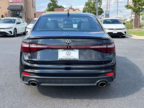 Certified 2025 Volkswagen Jetta GLI Autobahn FWD image 10