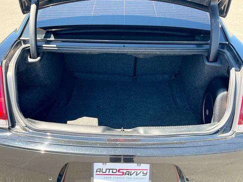 Used 2022 Chrysler 300 S RWD image 29