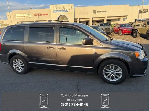 Used 2020 Dodge Grand Caravan SXT image 18