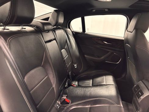 Used 2020 Jaguar XE R-Dynamic S image 23