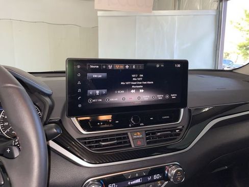 Certified 2024 Nissan Altima 2.0 SR image 25