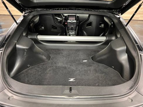 Used 2019 Nissan 370Z NISMO image 22