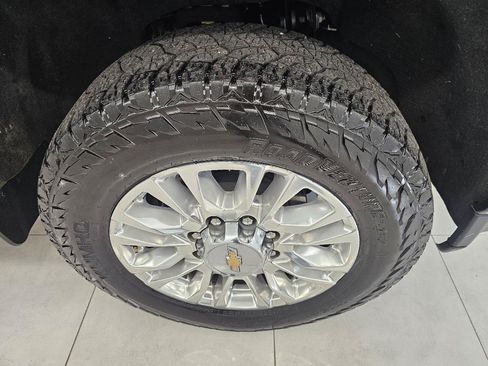 Used 2023 Chevrolet Silverado 3500 High Country w/ Z71 Off-Road Package AWD/4WD image 36