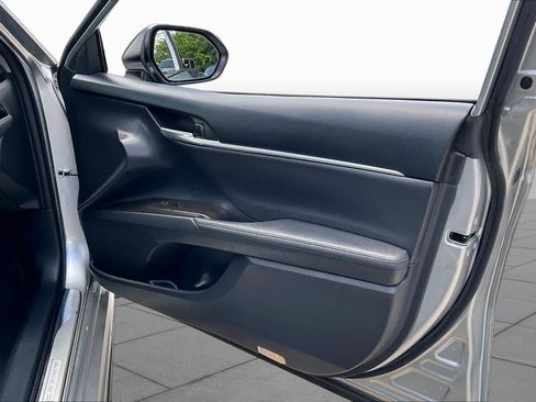 Used 2024 Toyota Camry XSE FWD image 23