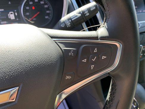 Used 2024 Chevrolet Equinox LT image 18