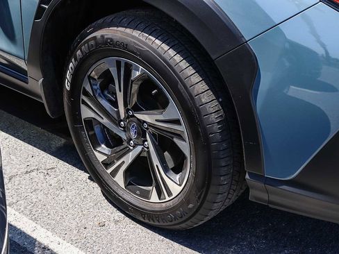 Used 2024 Subaru Crosstrek 2.0i Premium w/ Popular Package #4 image 4