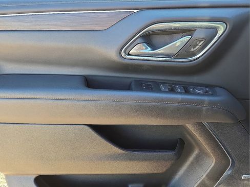 Used 2024 Chevrolet Tahoe LT image 20