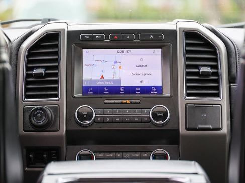 Used 2021 Ford Expedition XLT AWD/4WD image 12