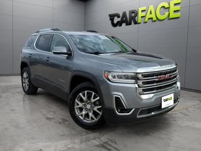 Used 2022 GMC Acadia SLT w/ Preferred Package