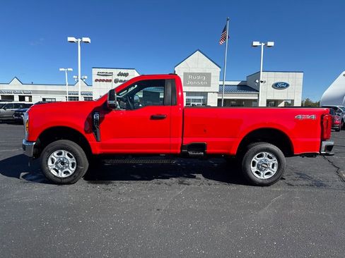 New 2026 Ford F250 XLT image 2