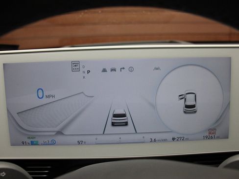 Used 2024 Hyundai Ioniq 5 Limited image 45