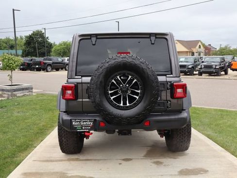 Used 2026 Jeep Wrangler Unlimited Rubicon w/ Xtreme 35 Tire Package AWD/4WD image 35