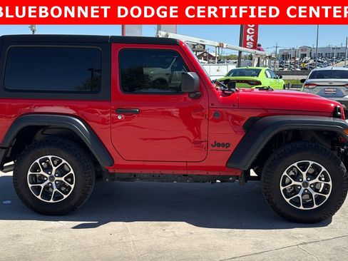 Used 2024 Jeep Wrangler Sport S image 6