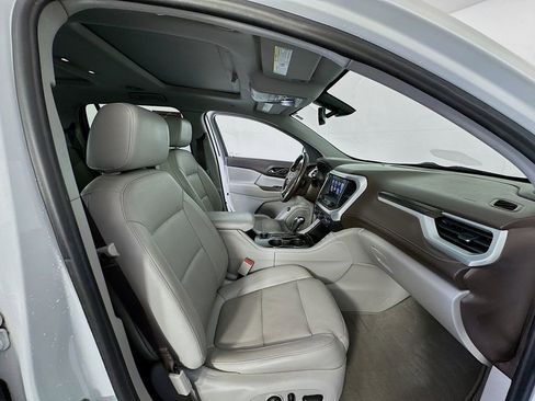 Used 2018 GMC Acadia SLT FWD image 30