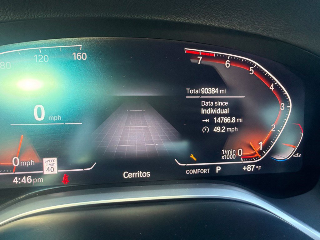Used 2021 BMW 740i w/ M Sport Package RWD image 7
