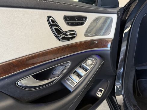 Used 2017 Mercedes-Benz S 550 Sedan image 13