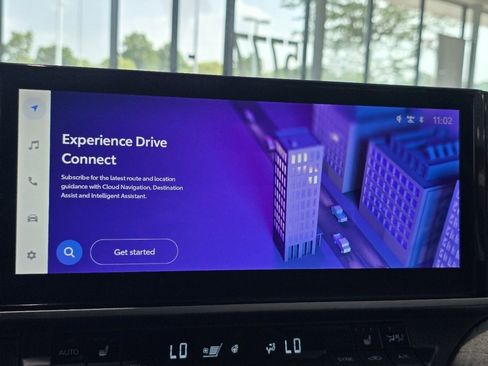 Certified 2025 Toyota Camry XLE FWD image 3