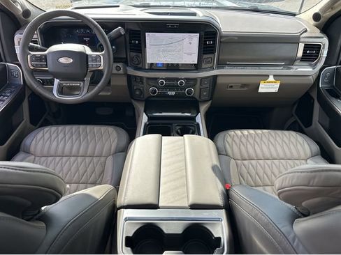 New 2026 Ford F450 Platinum w/ Platinum Plus Package image 18