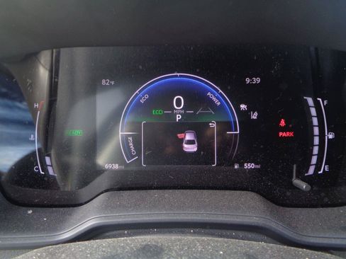 Used 2026 Toyota Corolla LE FWD image 10