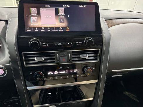 Used 2024 INFINITI QX80 Premium Select w/ Cargo Package image 21