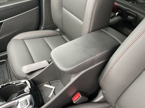 New 2026 Chevrolet Trax RS w/ Sunroof Package FWD image 20