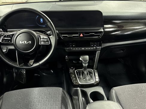 Used 2024 Kia Seltos X-Line image 14