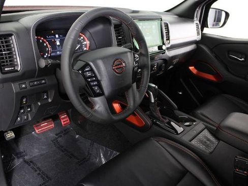 Certified 2024 Nissan Frontier PRO-4X w/ Pro Premium Package image 18