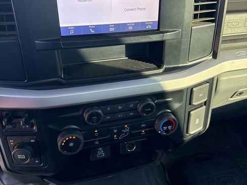 Used 2024 Ford F350 XL image 5
