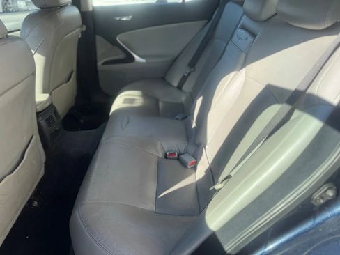 Used 2006 Lexus IS 250 image 5