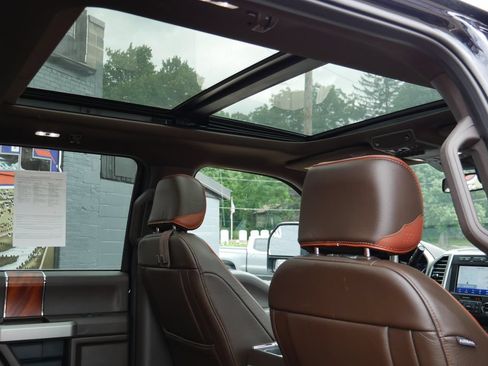 Used 2021 Ford F450 King Ranch w/ King Ranch Ultimate Package AWD/4WD image 21
