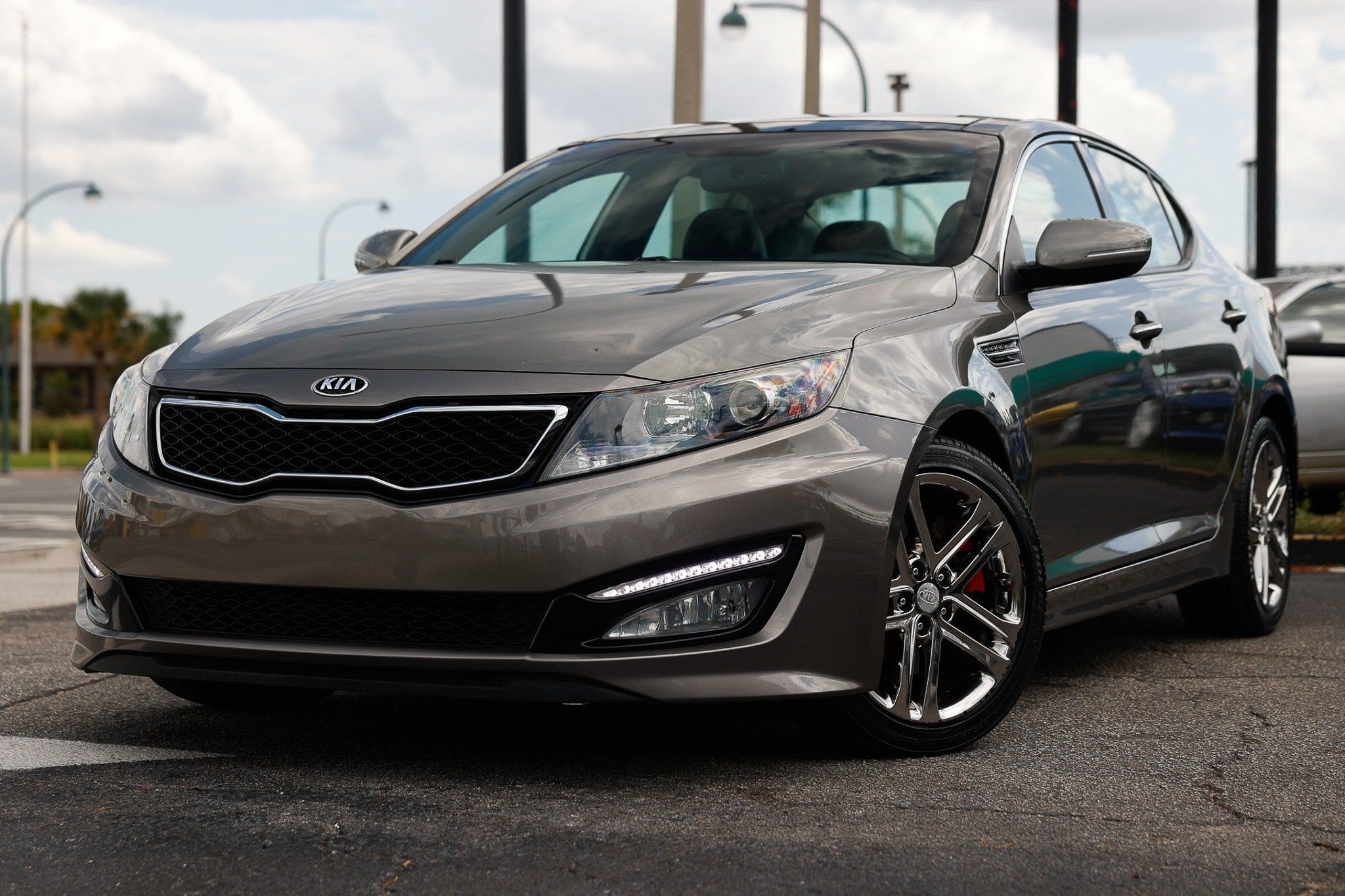 Used 2013 Kia Optima SX w/ Limited Pkg FWD image 1