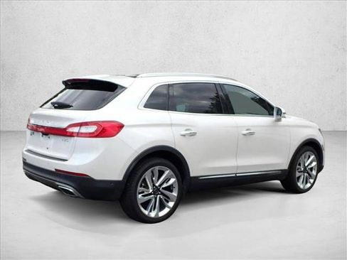 Used 2018 Lincoln MKX Black Label w/ Driver Assistance Package AWD/4WD image 8