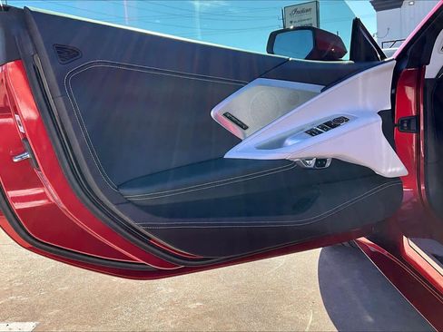 Used 2023 Chevrolet Corvette Stingray Premium Conv w/ Z51 Performance Package image 18
