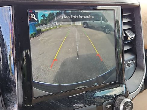 Used 2019 RAM 1500 Big Horn AWD/4WD image 17