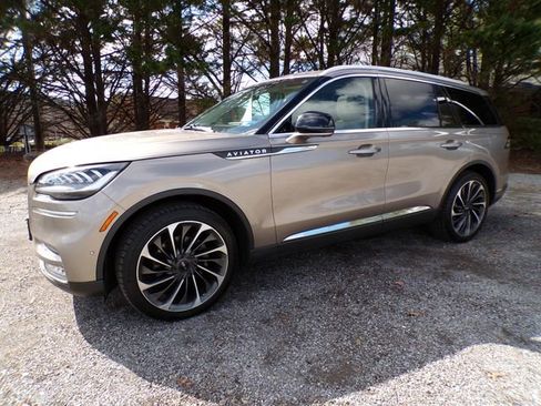 Used 2021 Lincoln Aviator Reserve w/ Equipment Group 201A image 1
