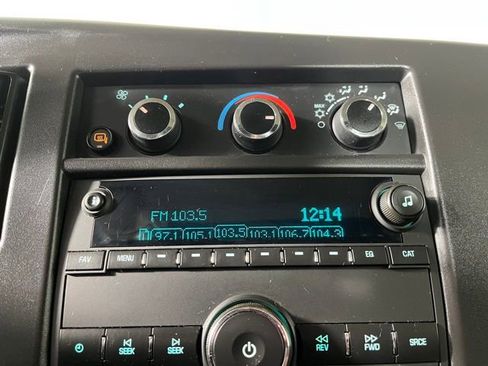 Used 2024 Chevrolet Express 2500 w/ Driver Convenience Package image 24