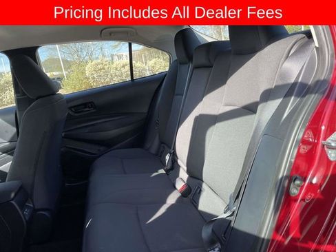 Used 2025 Toyota Corolla LE FWD image 16