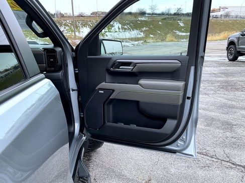 Certified 2024 Chevrolet Silverado 1500 ZR2 w/ Technology Package image 16